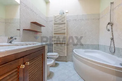 Casa Indipendente in vendita a Besozzo - foto 6