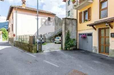 Appartamento a Marchirolo