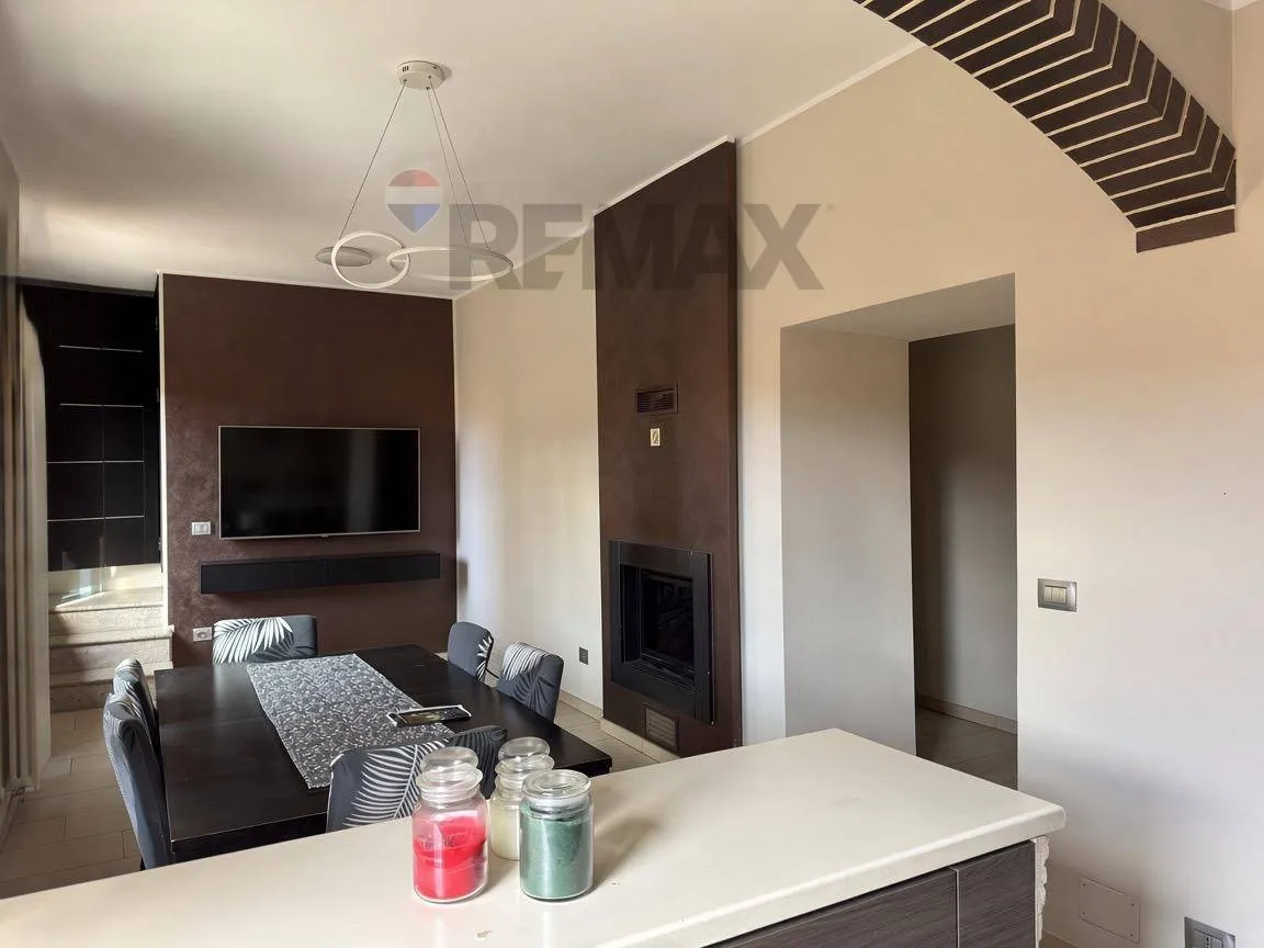 Casa Indipendente in vendita a Viggiù - foto 4