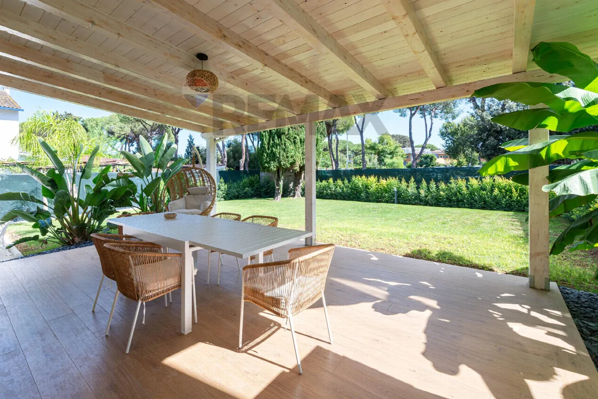 Villa in vendita a Roma, Axa, Casal Palocco, Infernetto - foto 2