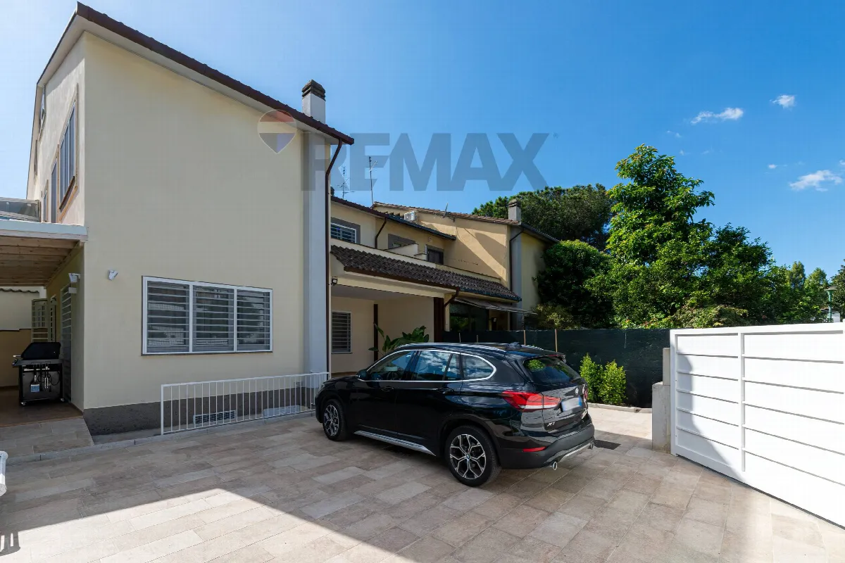 Villa in vendita a Roma, Axa, Casal Palocco, Infernetto - foto 4