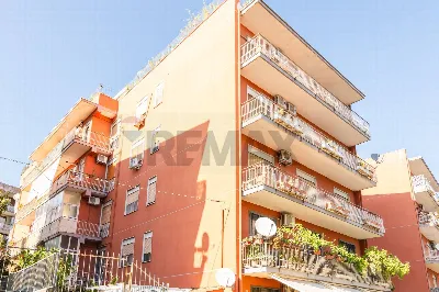 Appartamento in vendita a Catania, Barrier... - foto 1