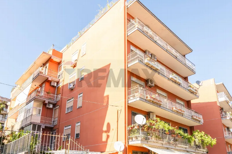 Appartamento in vendita a Catania, Barriera, Nuovalucello, Gioeni - foto 1