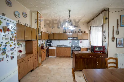 Appartamento in vendita a Gravina di Catan... - foto 1