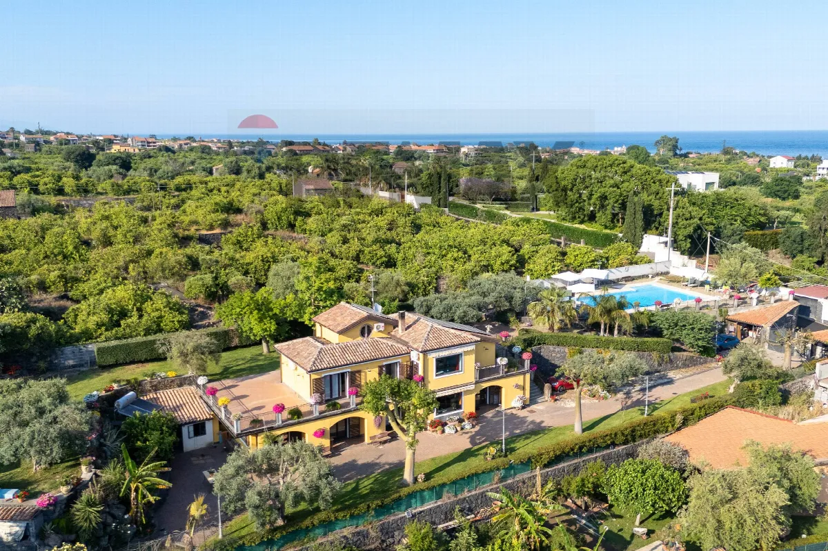 Villa in vendita ad Acireale - foto 2