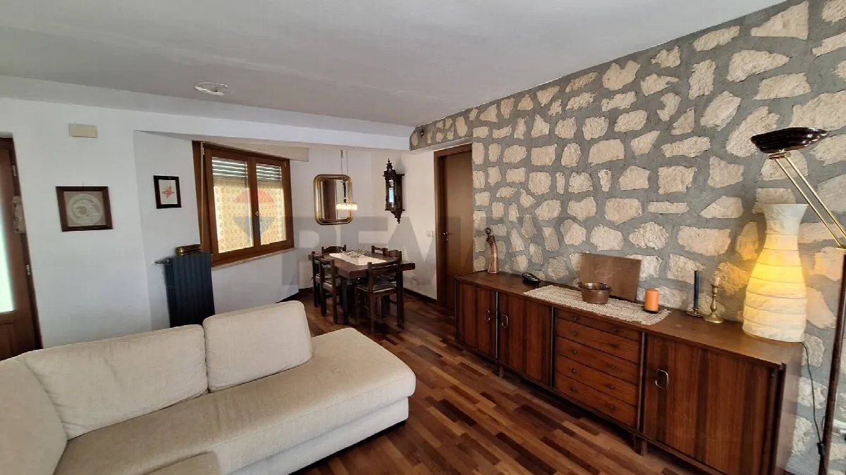 Appartamento in vendita a Solto Collina - foto 4