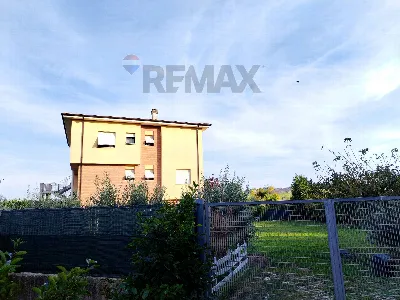 Appartamento in vendita ad Ancona, Torrett... - foto 2