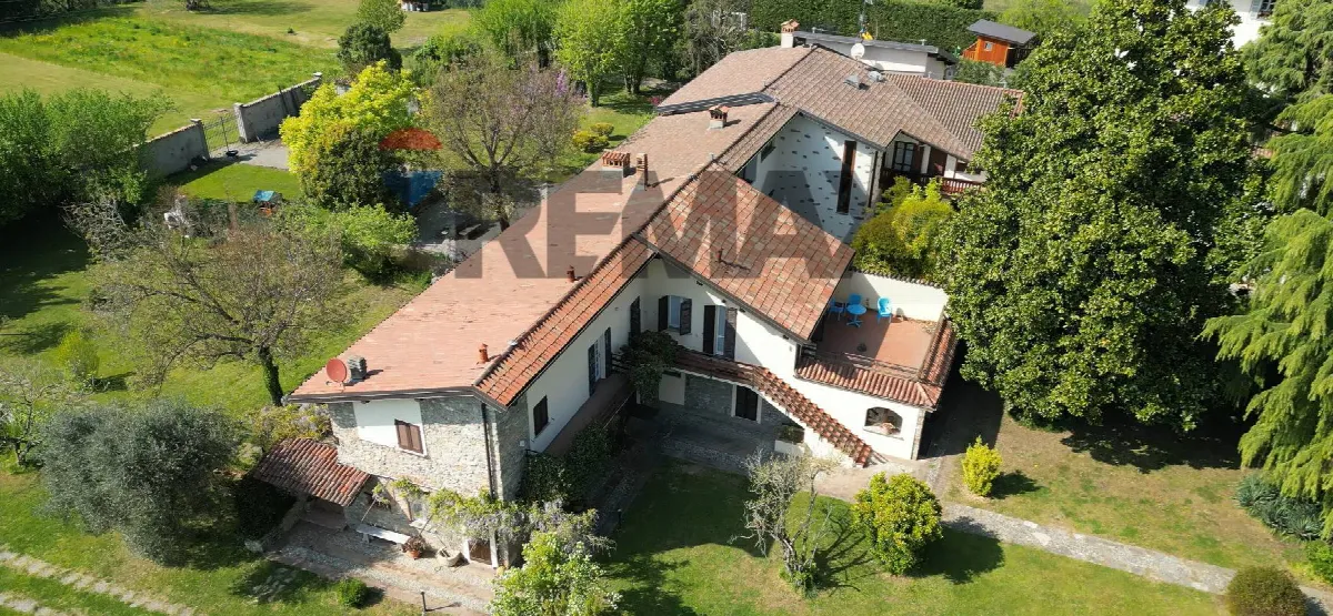 Villa in vendita a Villa d'Adda - foto 4