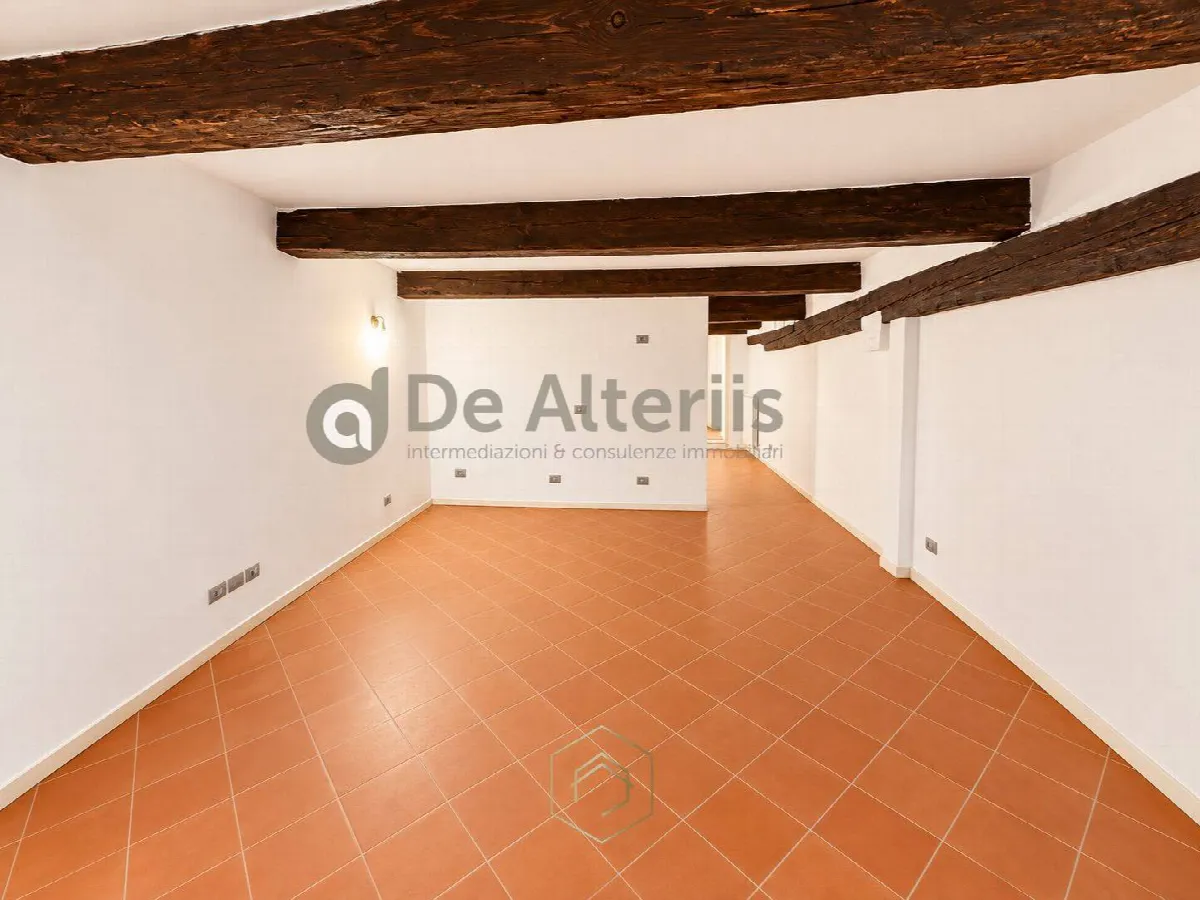 Appartamento in vendita a Ferrara, Centro - foto 2