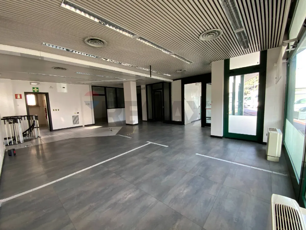 Ufficio in vendita a Cardano al Campo - foto 3