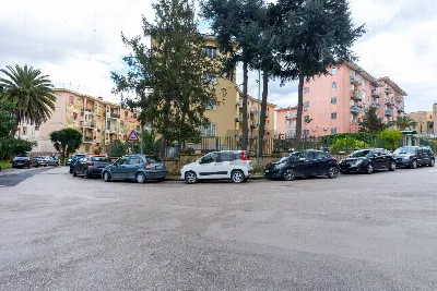 Appartamento in vendita a Napoli, San carl... - foto 2