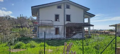 Villa in vendita a Minturno - foto 1