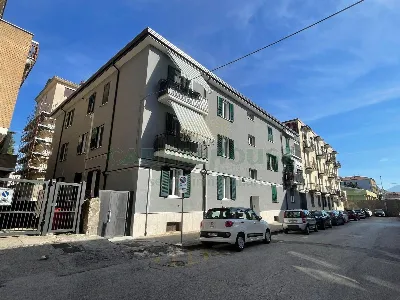 Appartamento in vendita a Avellino, Emanue... - foto 1