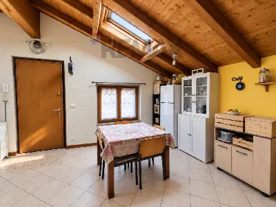 Appartamento in vendita a Castronno - foto 3