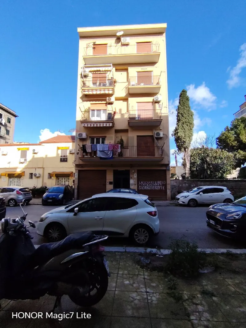 Appartamento in vendita a Palermo, Arenella, Acquasanta, Vergine Maria - foto 1