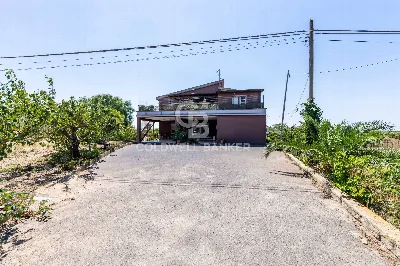 Villa in vendita a Caltagirone - foto 1