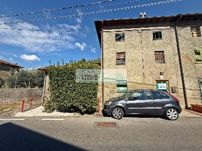 Casa Indipendente in vendita a Camaiore - foto 2