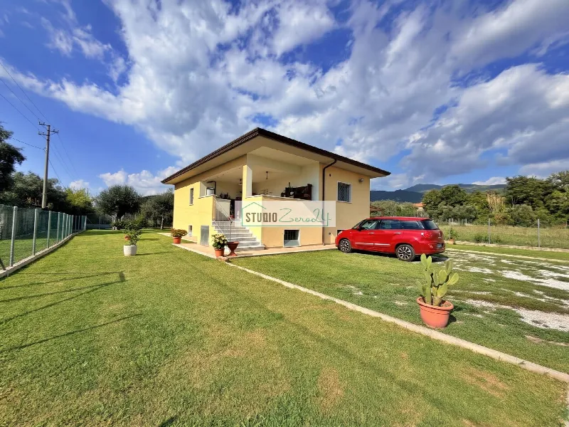 Villa in vendita a Seravezza - foto 1