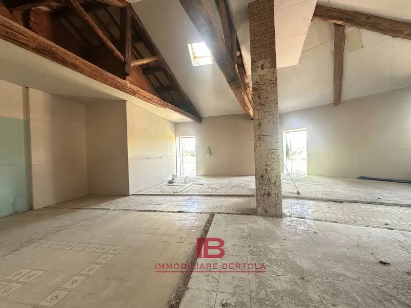 Appartamento in vendita a Cuneo, Centro Città - foto 1
