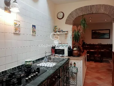 Appartamento in vendita a Sutri - foto 2
