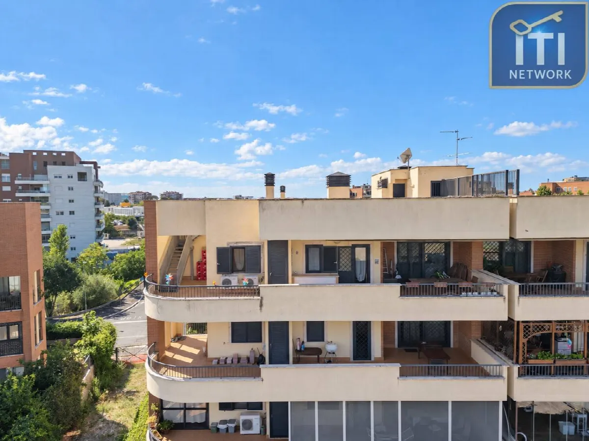 Appartamento in vendita a Roma, Mezzocammino, Spinaceto, Tor De' Cenci - foto 2