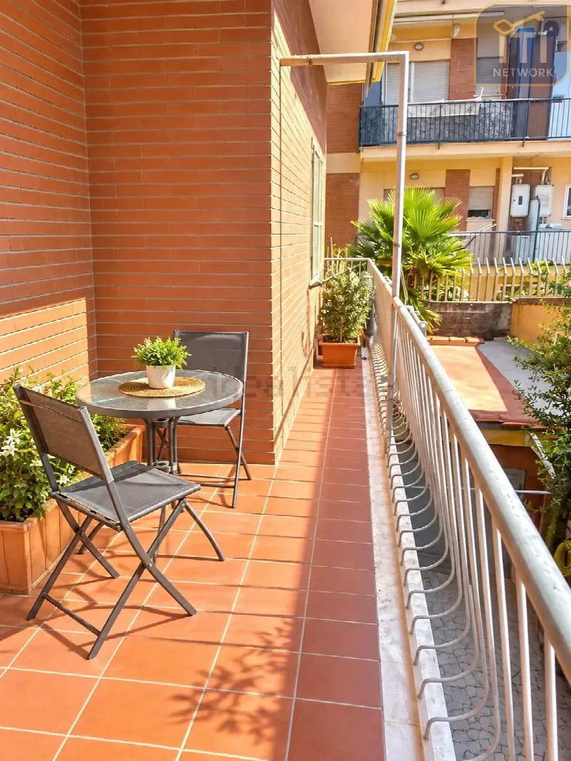 Appartamento in vendita a Roma, Lido Di Ostia, Ostia Antica, Castel Fusano - foto 1