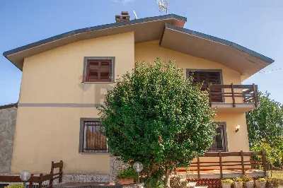 Villa in vendita a Lariano - foto 2