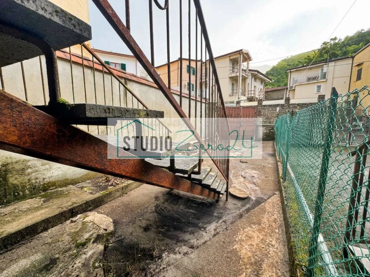 Casa Indipendente in vendita a Montignoso - foto 2