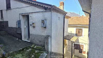 Casa Indipendente in vendita a Montemarano - foto 1