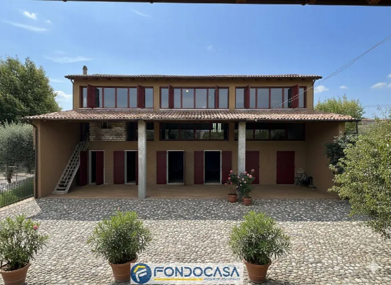 Rustico/Casale in vendita a Cazzago San Martino - foto 1