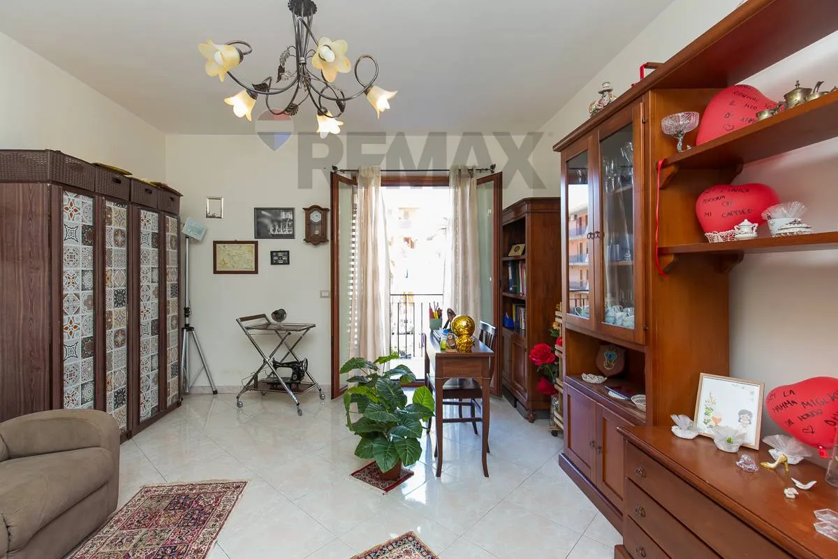 Appartamento in vendita ad Aci Catena - foto 2