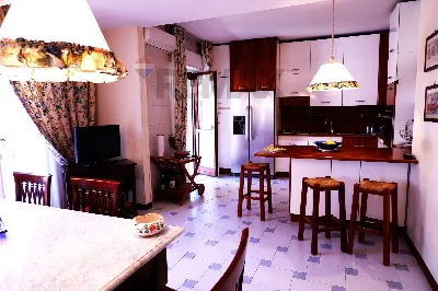 Appartamento in vendita a Caserta, Centro - foto 8