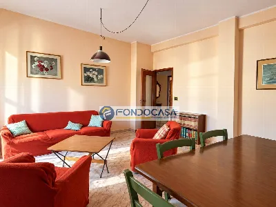 Appartamento in vendita a Massa, Centro, t... - foto 3