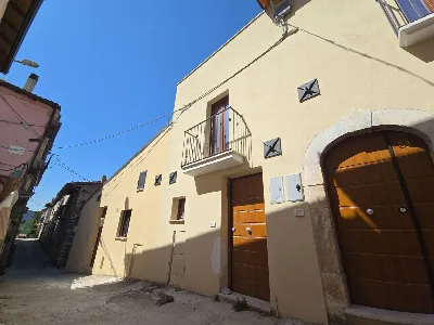 Casa Indipendente a L'Aquila