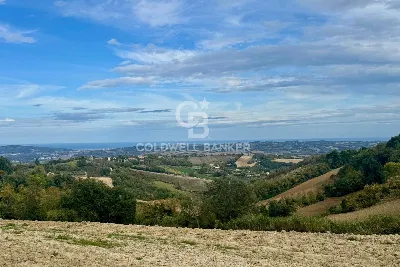Rustico/Casale in vendita a Pesaro - foto 2