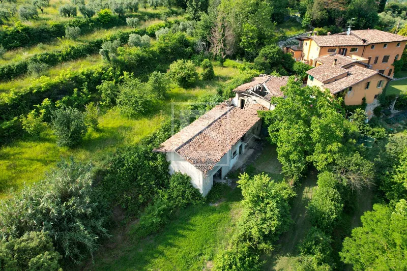 Rustico/Casale in vendita a Salò - foto 1