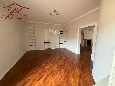 Appartamento in vendita a Lucca, Centro st... - foto 8