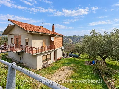 Appartamento a Appignano del Tronto