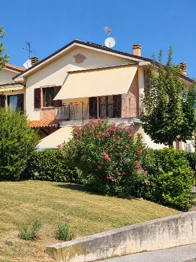 Villa in vendita a Comunanza - foto 1