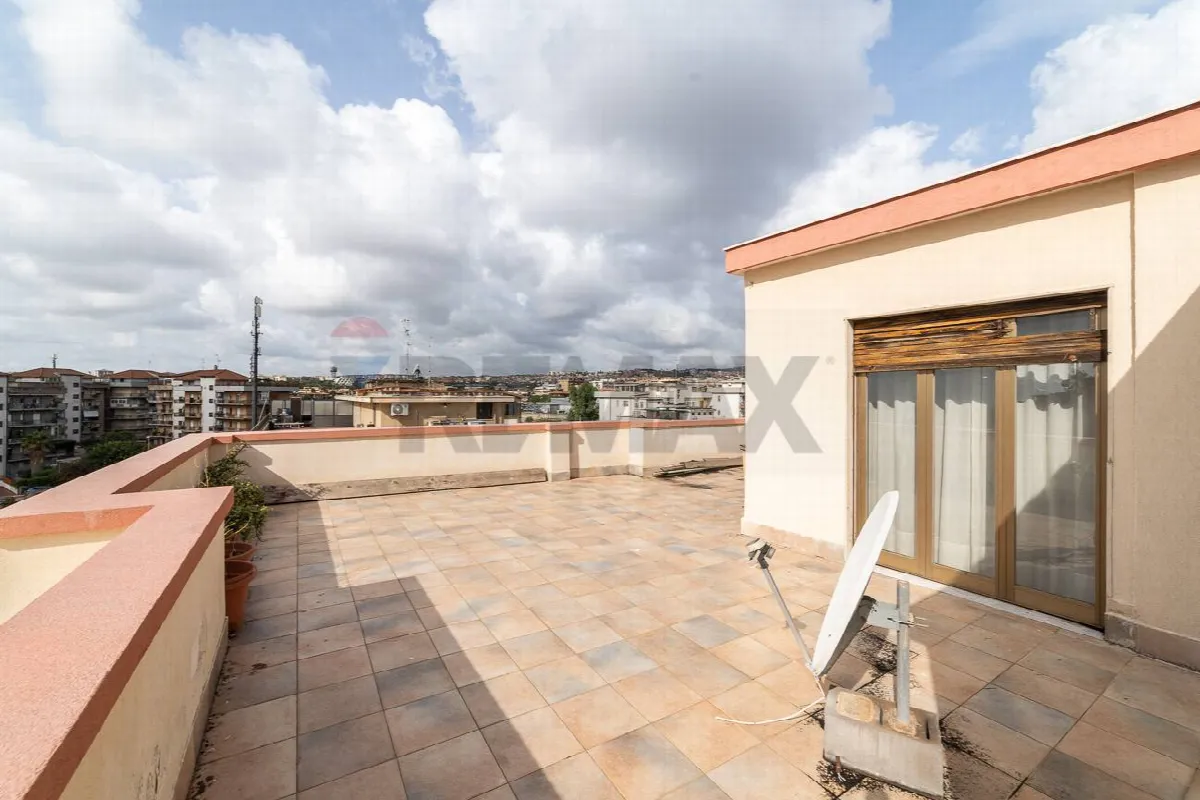 Appartamento in vendita a Catania, Barriera, Nuovalucello, Gioeni - foto 2