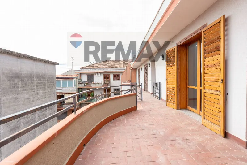 Appartamento in vendita ad Aci Castello - foto 1