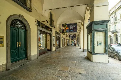 Appartamento in vendita a Torino, Centro - foto 3