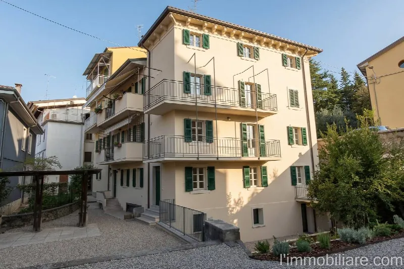 Appartamento in vendita a Verona, Quinzano, Parona - foto 1