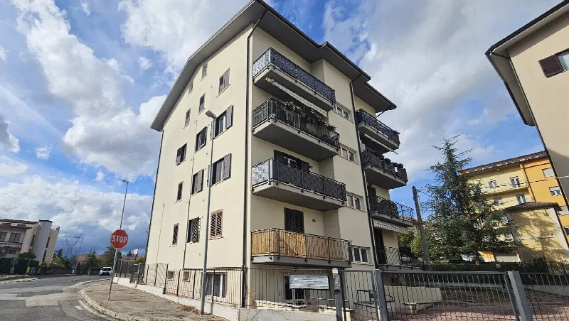 Appartamento in vendita a L'Aquila, Torretta, Torrione, Santa Barbara, San Sisto - foto 1