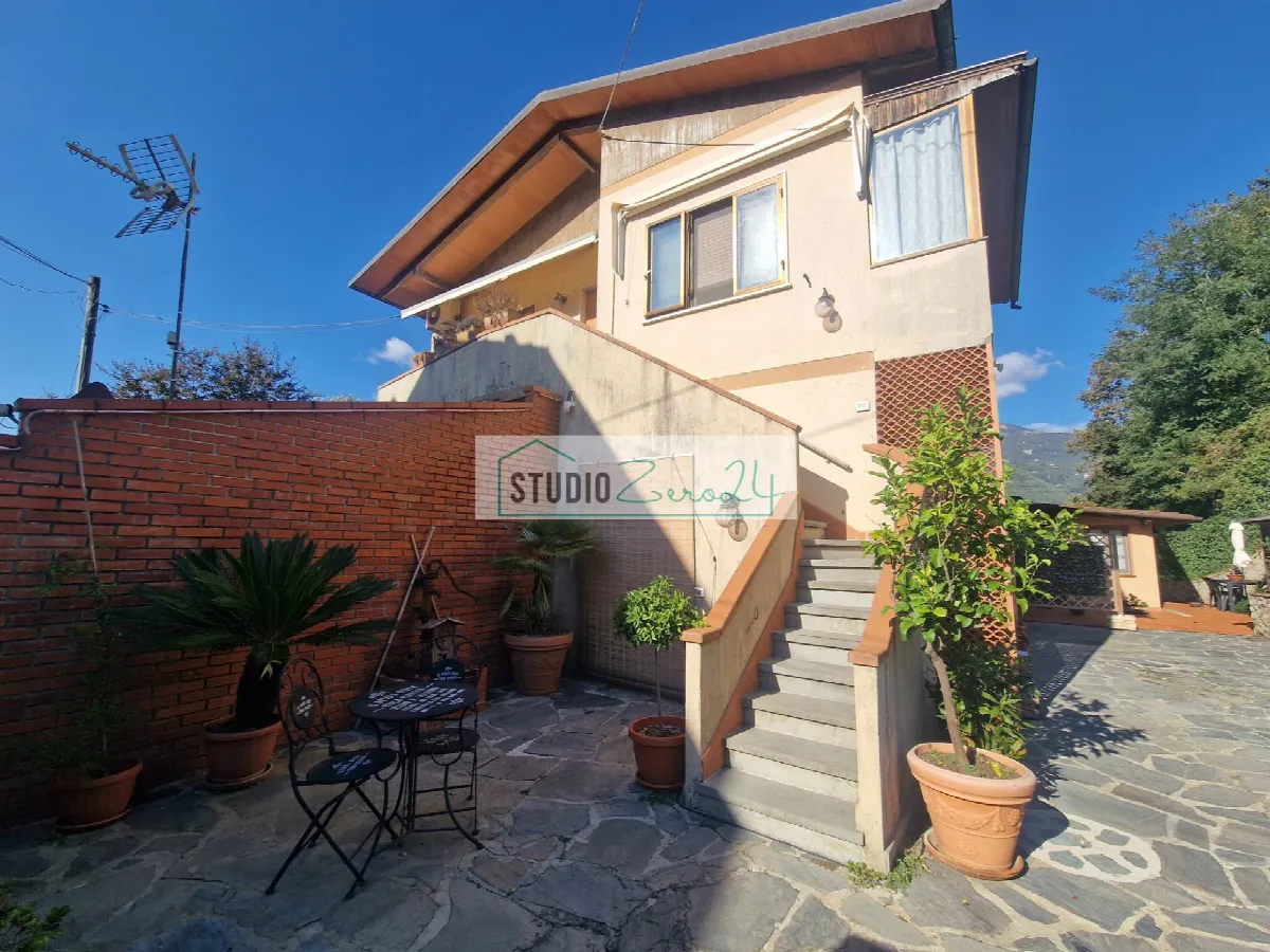 Casa Indipendente in vendita a Camaiore - foto 2