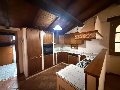 Appartamento in vendita a Castelfranco Emi... - foto 2