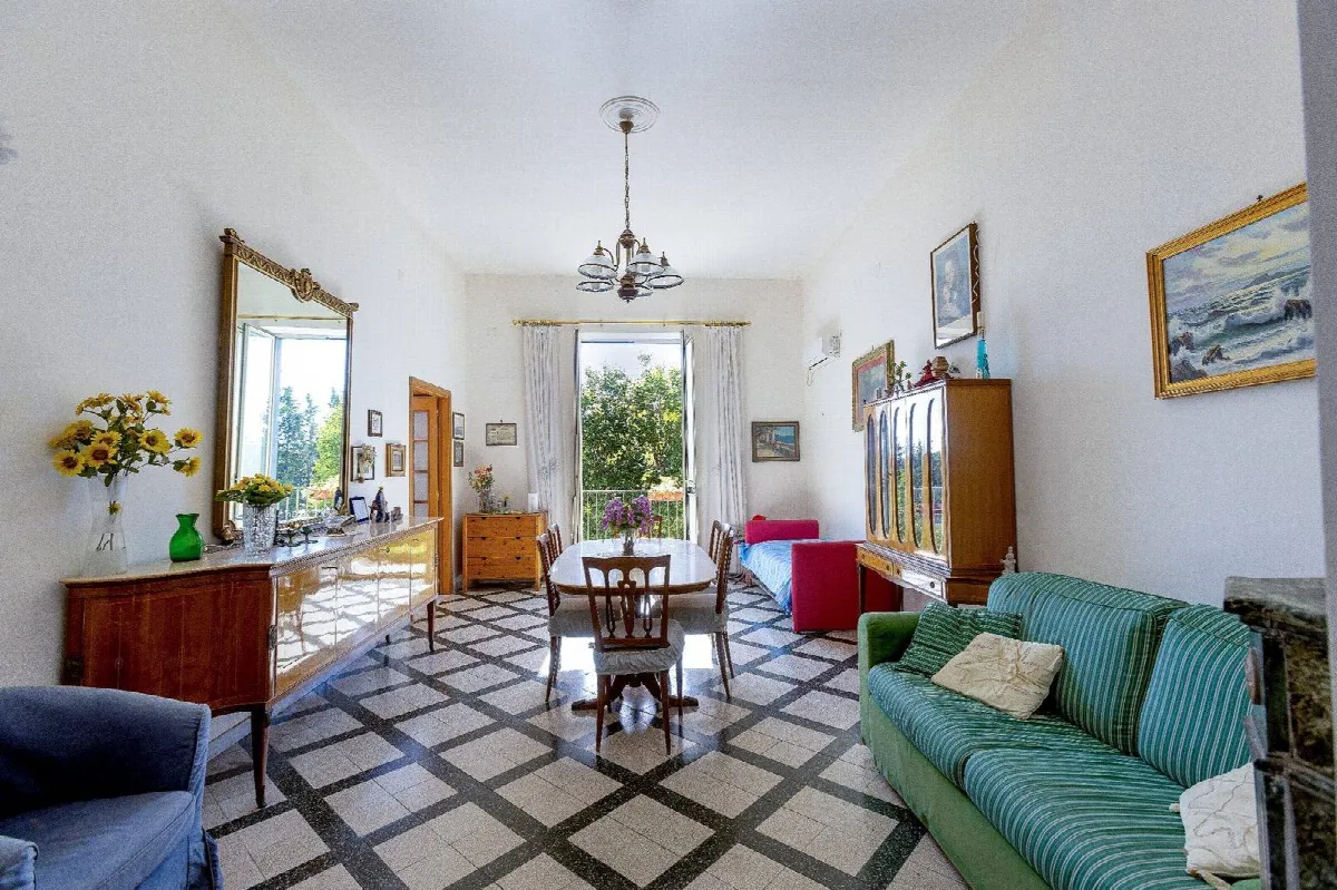 Appartamento in vendita a Napoli, Rione Alto, Camaldoli - foto 2