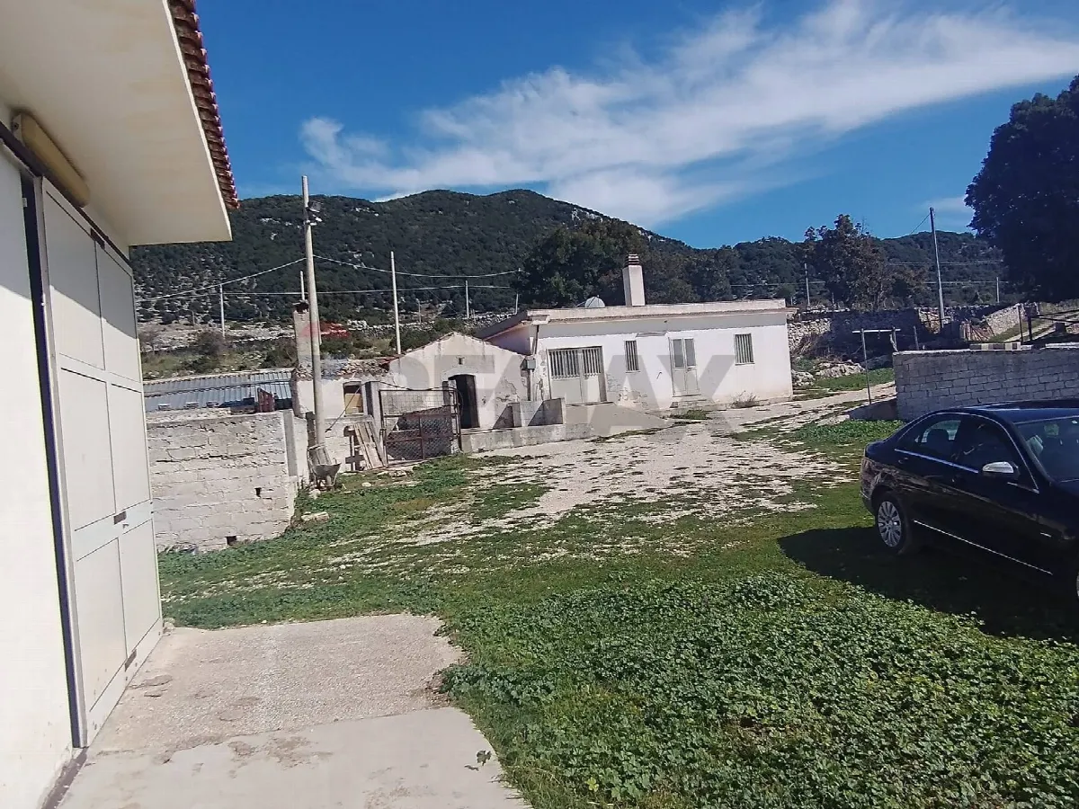 Rustico/Casale in vendita a Mattinata - foto 2