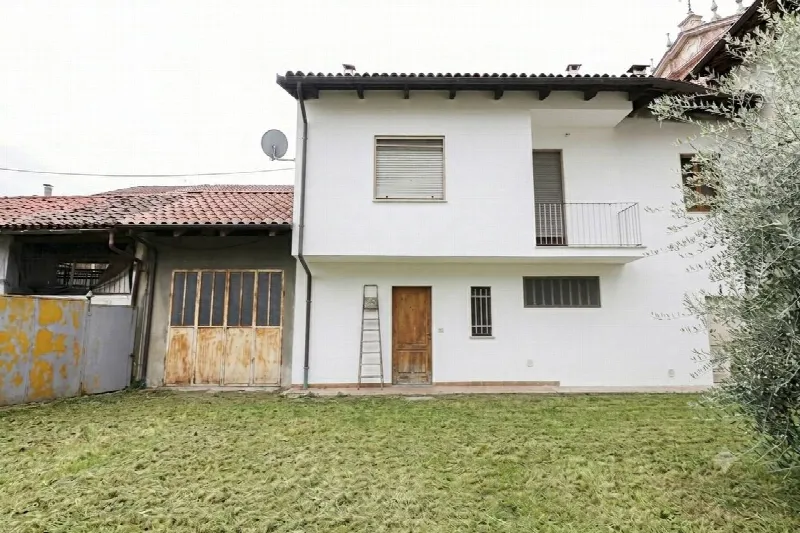 Casa Indipendente in vendita a Foglizzo - foto 1