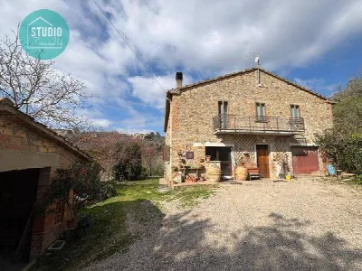 Rustico/Casale in vendita a Collazzone - foto 3